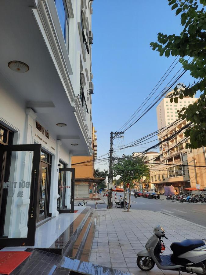 Hotel Nha Nghi Trung Hau Mong Cai Zewnętrze zdjęcie